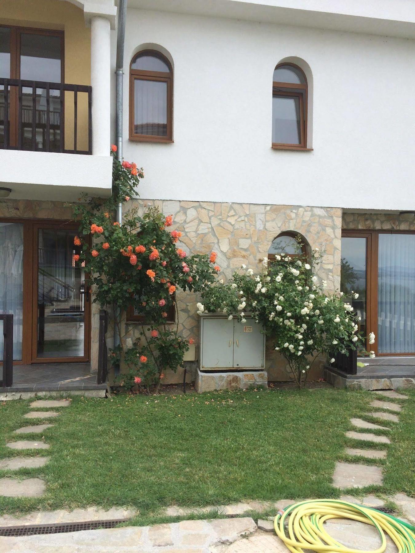 סבטי ולאס Tsb Sun Coast Apartments מראה חיצוני תמונה